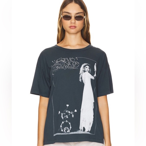Daydreamer Tops - Daydreamer Stevie Nicks Bella Donna Merch Tee Size Small Oversized